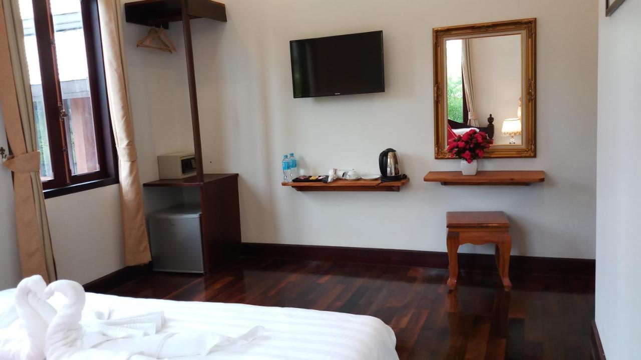 Villa Bouathong Hotels Luang Prabang Extérieur photo